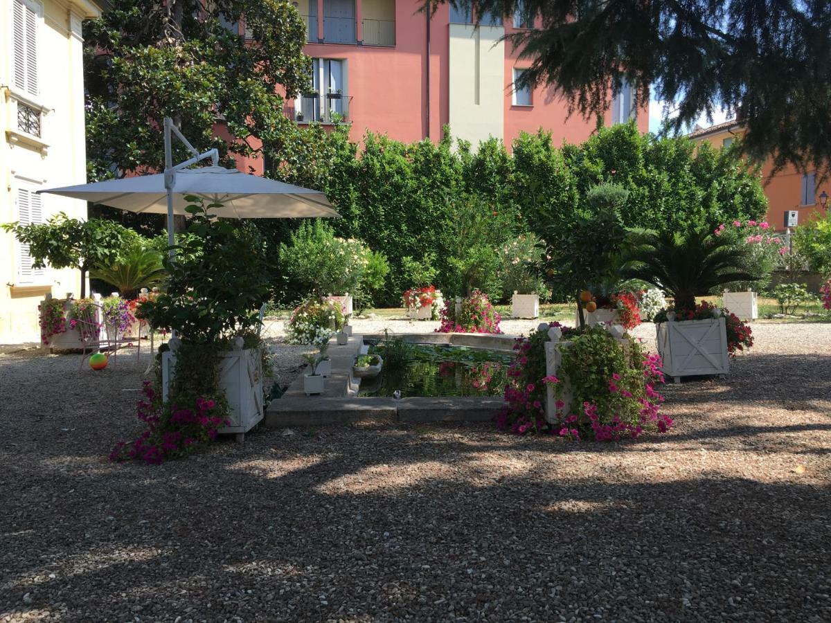 バッツァーノ・ボローニャ Via Mazzini Bed & Breakfast エクステリア 写真