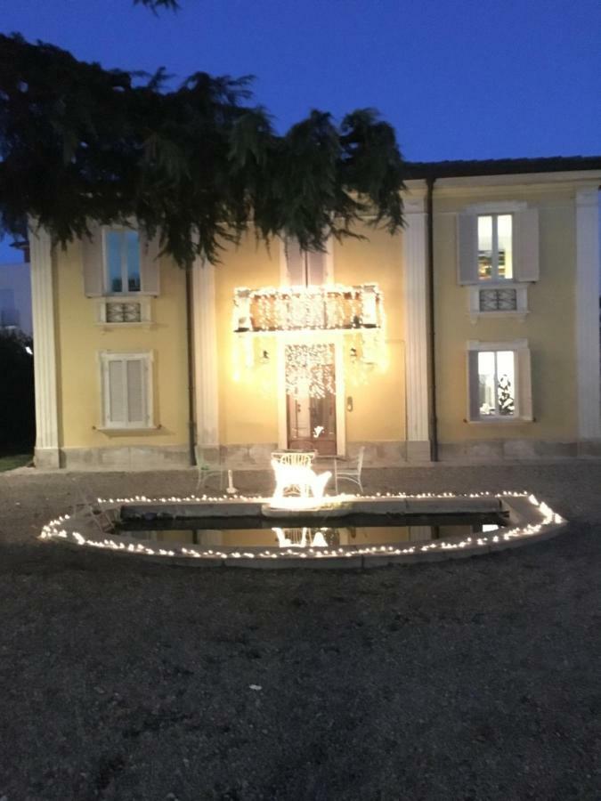 バッツァーノ・ボローニャ Via Mazzini Bed & Breakfast エクステリア 写真